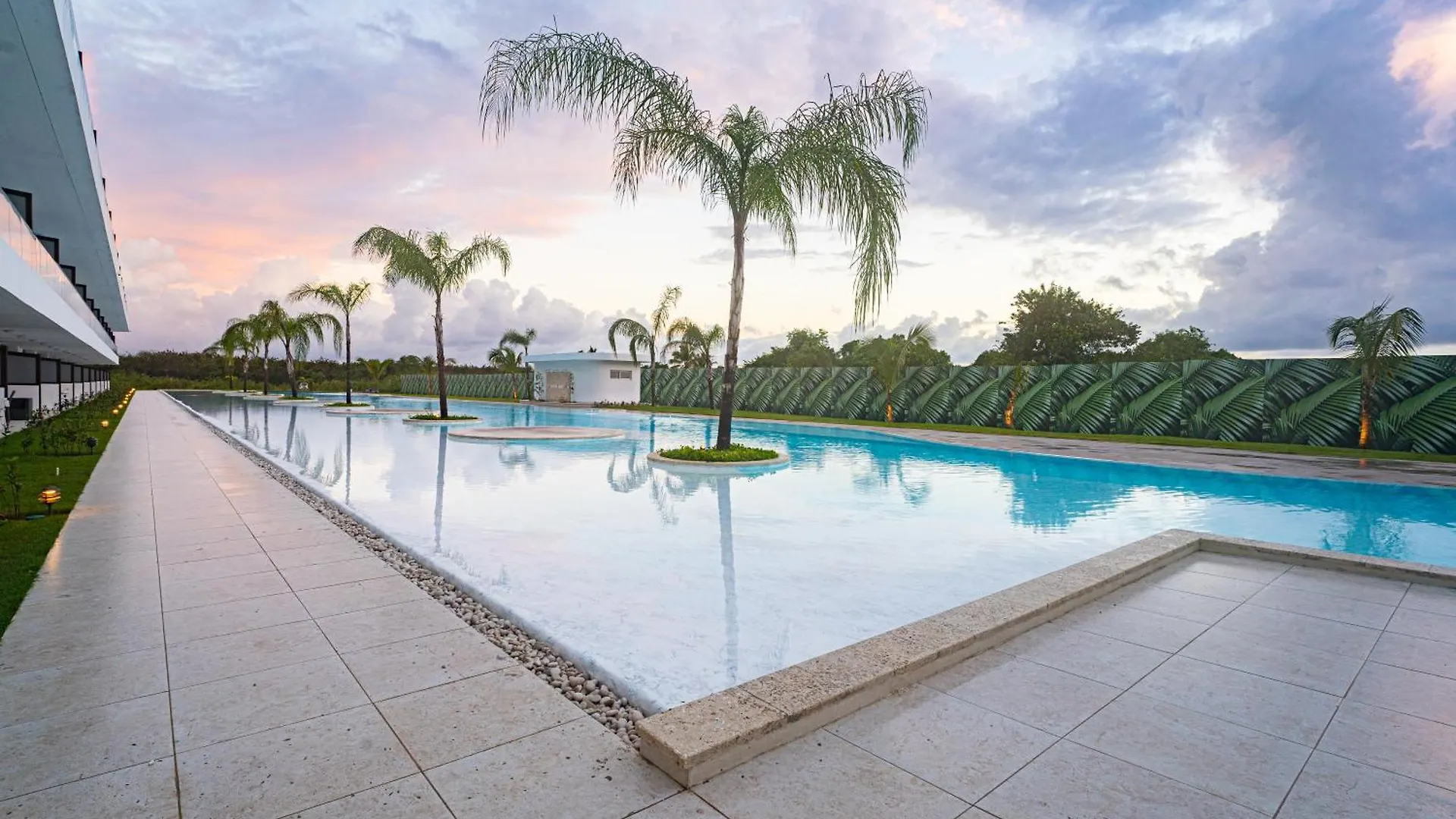 Beautiful Beach Apt With Private Jacuzzi, Pool & Golf Punta Cana 0*,  Dominican Republic