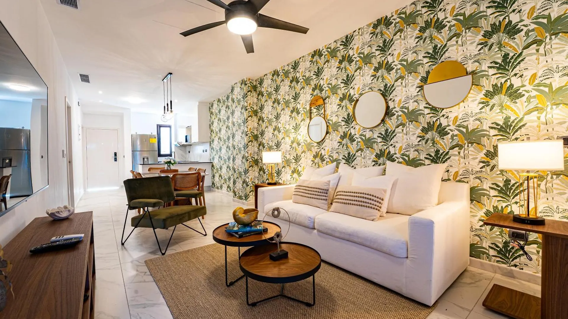 Beautiful Beach Apt With Private Jacuzzi, Pool & Golf Punta Cana